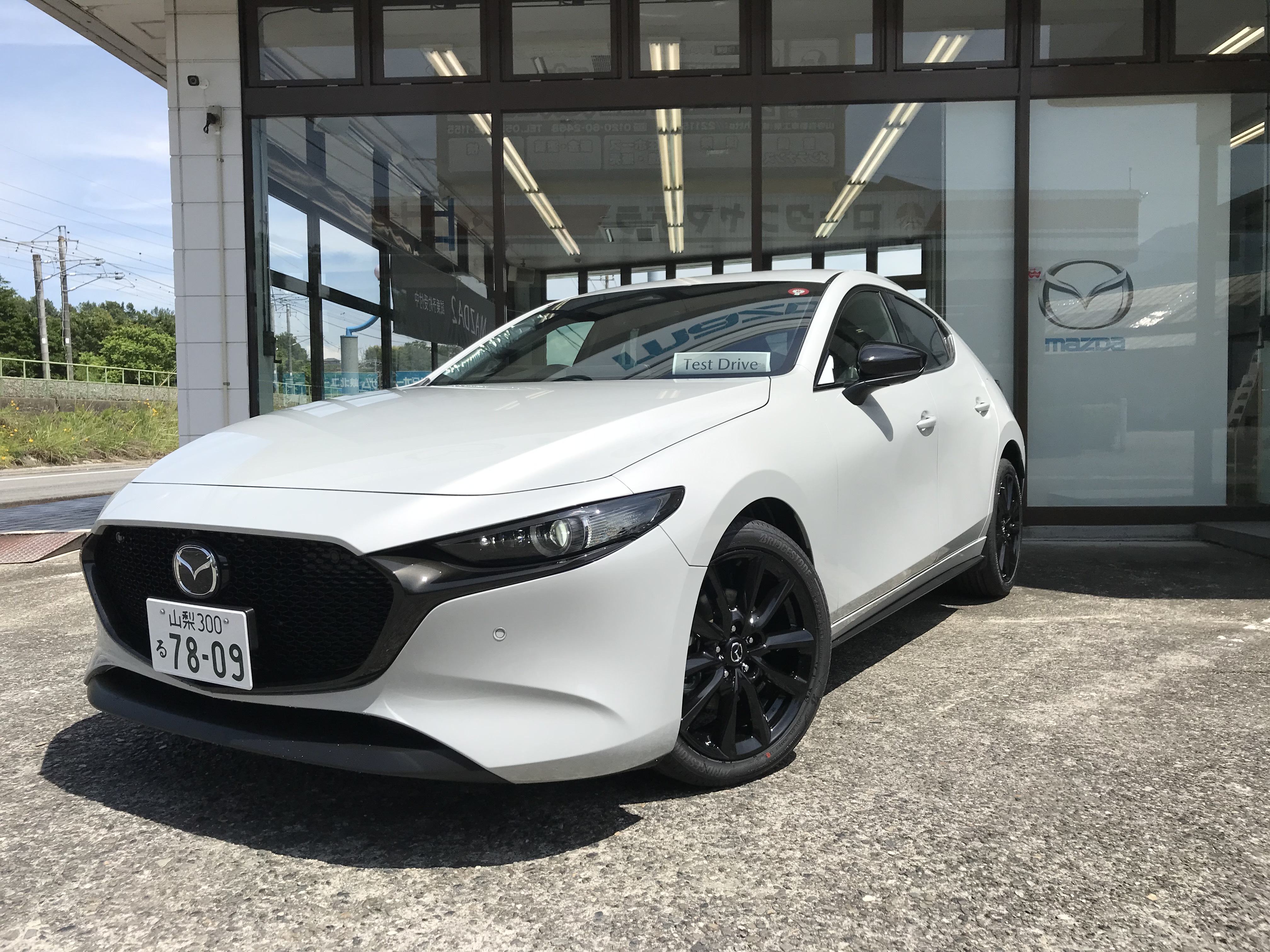 すけまつ様③ 試乗車入庫いたしました！ | マツダオートザム韮崎